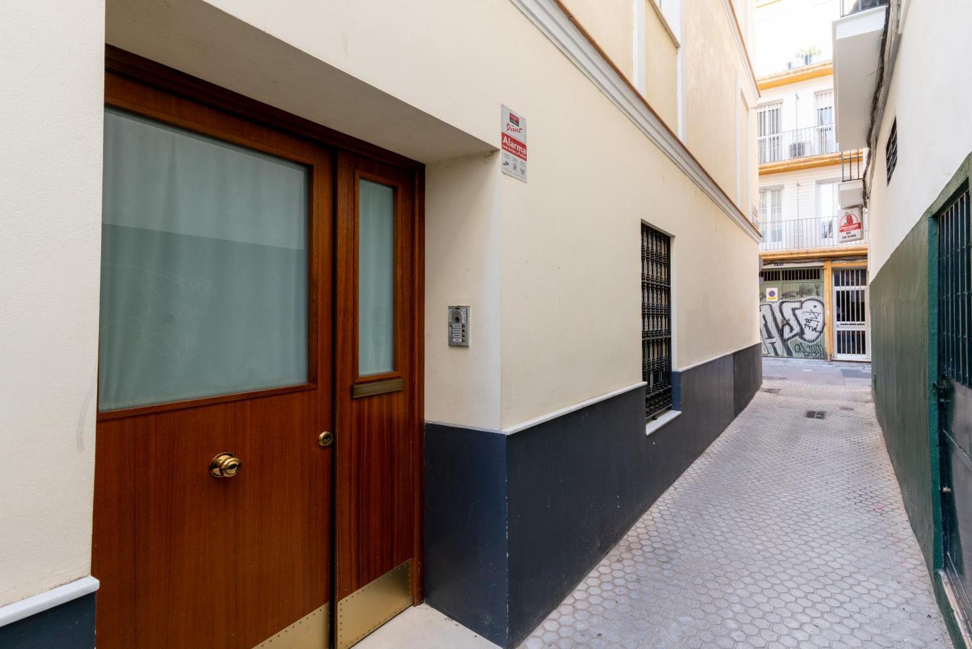 Veoapartment Alhondiga Primero セビリア エクステリア 写真