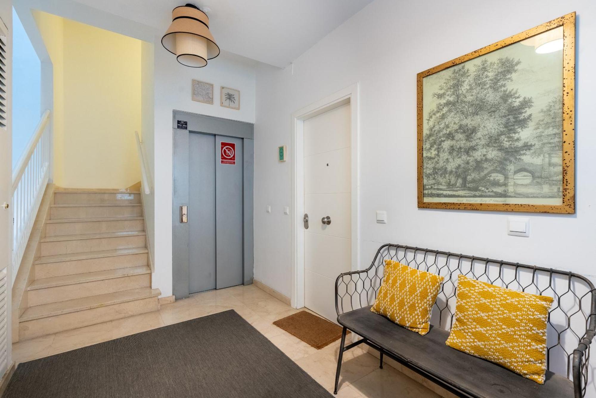 Veoapartment Alhondiga Primero セビリア エクステリア 写真